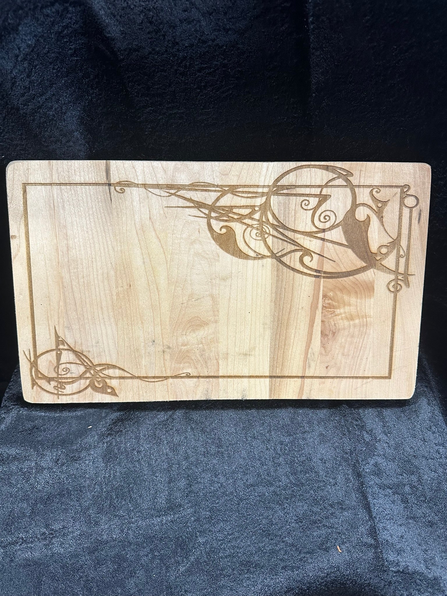 cutting board image 0